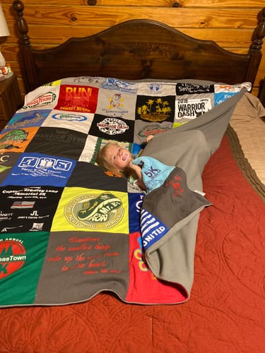 Customer photo review of T Shirt Quilt by Project Repat