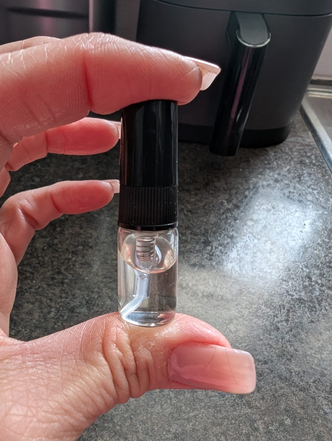 Customer photo review of L'Eau de parfum Égérie - 50 sprays format découverte