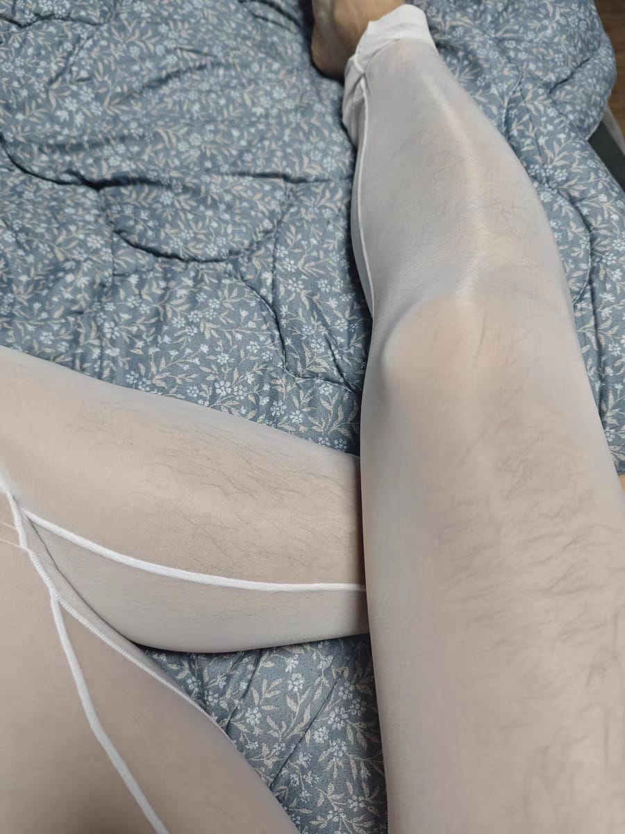 Customer photo review of Men's Ice Silk Full Transparent Sexy Fitness Pants Sports Tights
