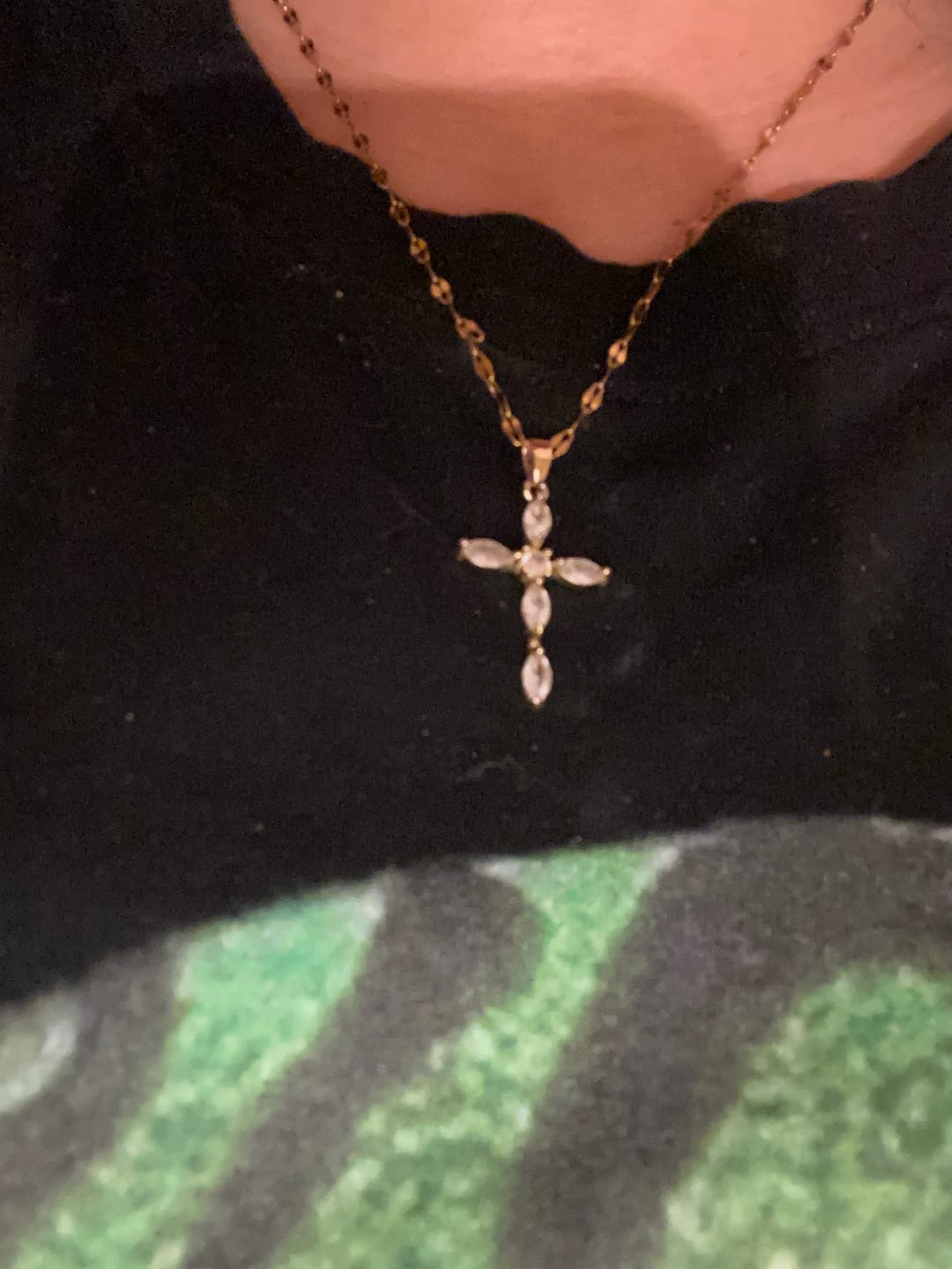 Customer photo review of Collier Chrétien Prière Femme