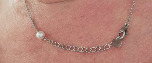 Customer photo review of Single Pearl | 18K vergoldete Perlenkette