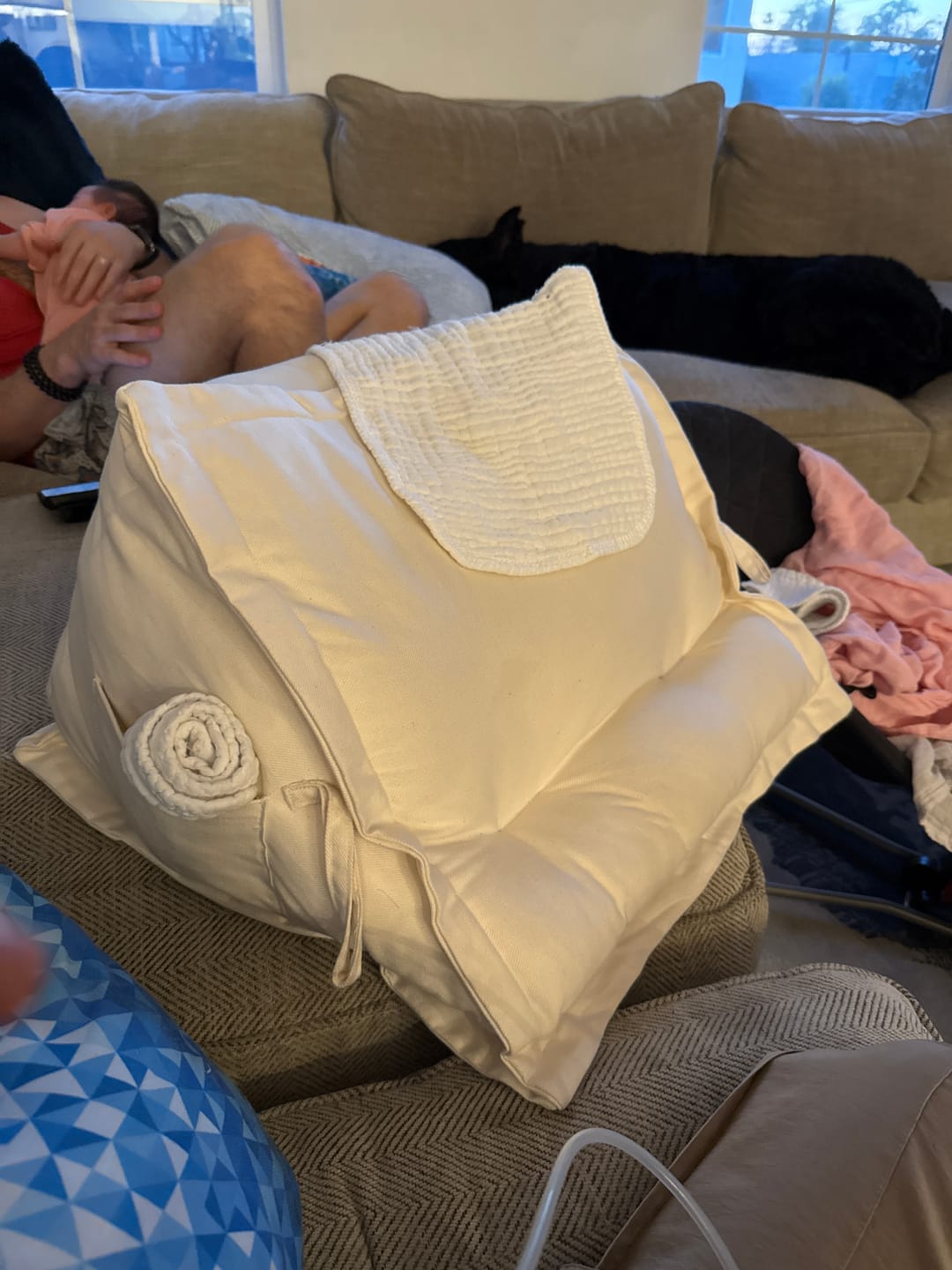 Customer photo review of Peekaboo Pillow | Original