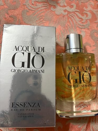 Customer photo review of Giorgio Armani Acqua Di Gio Essenza Eau De Parfum For Men