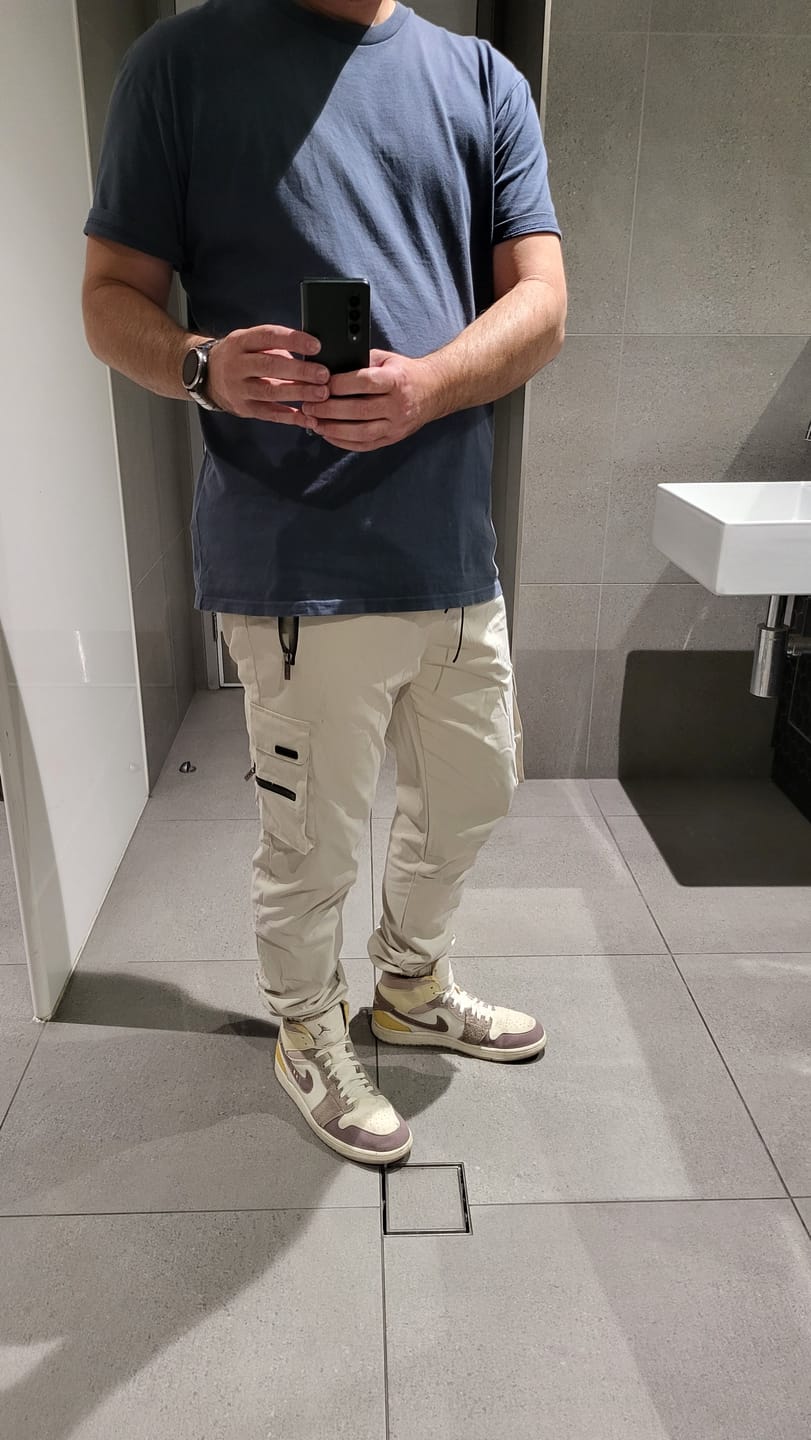 Customer photo review of Sand Cargo Pants V2