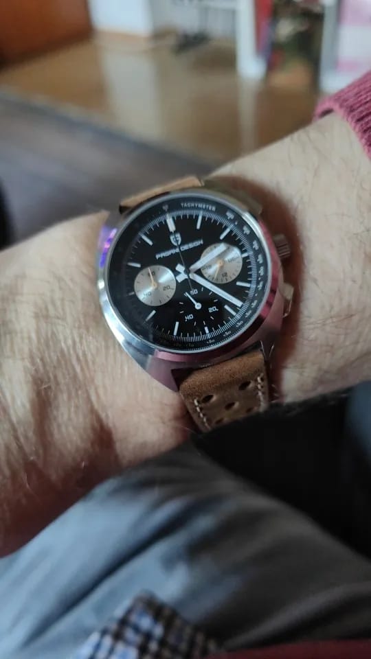 Customer photo review of Stainless Steel Wristwatch Turtle Back Chronograph With Luminous Hands And Sapphire Crystal — Silver | KIMLUD
