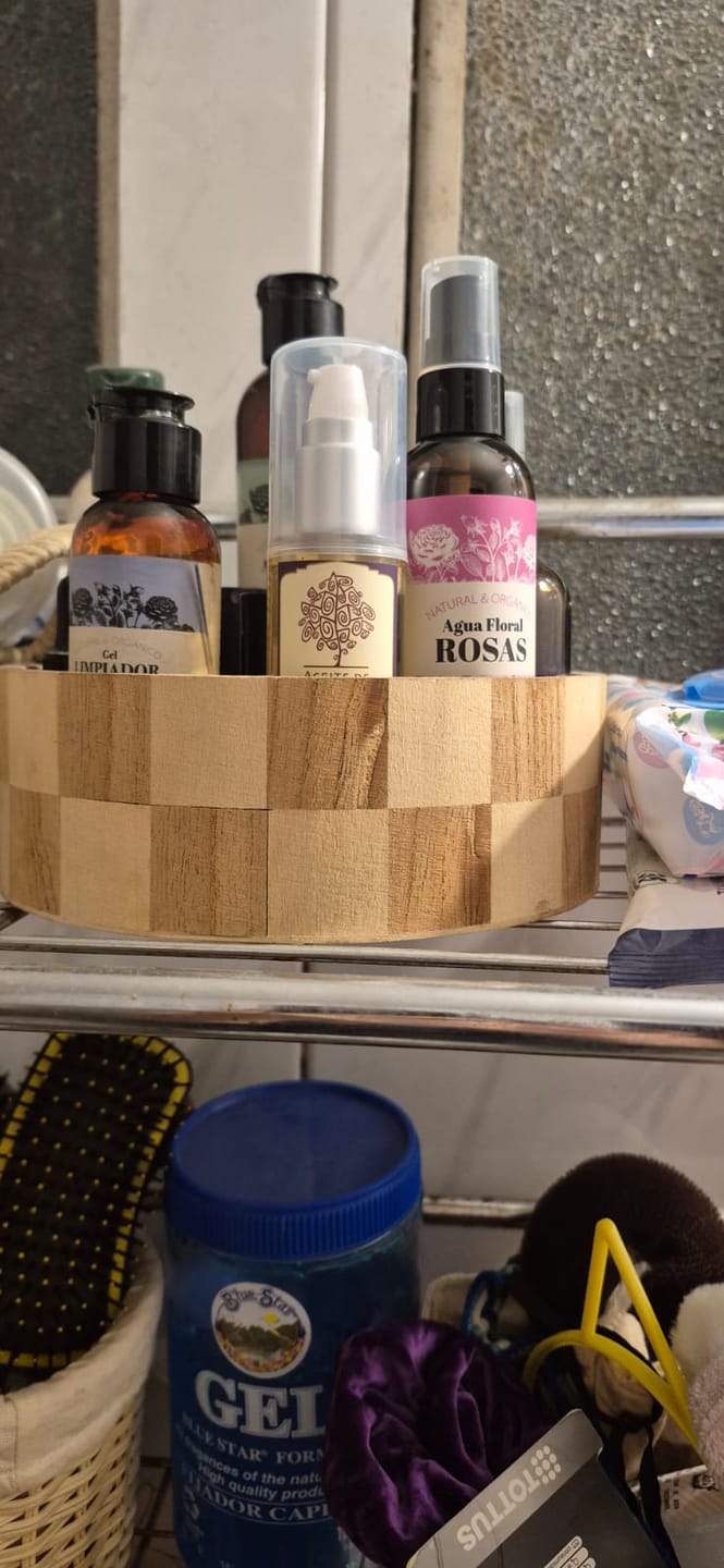 Customer photo review of Pack Rutina Facial Básica: Gel Limpiador + Agua de Rosas + Aceite de Argán