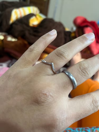 Customer photo review of Silver Sleek Vanki Ring