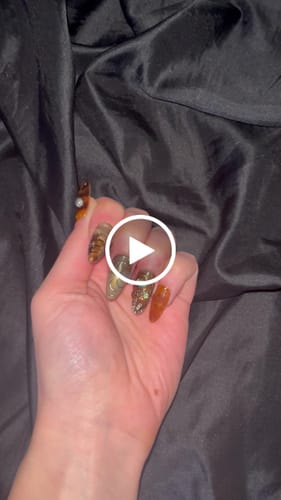 Customer video review of Galaxy Amber