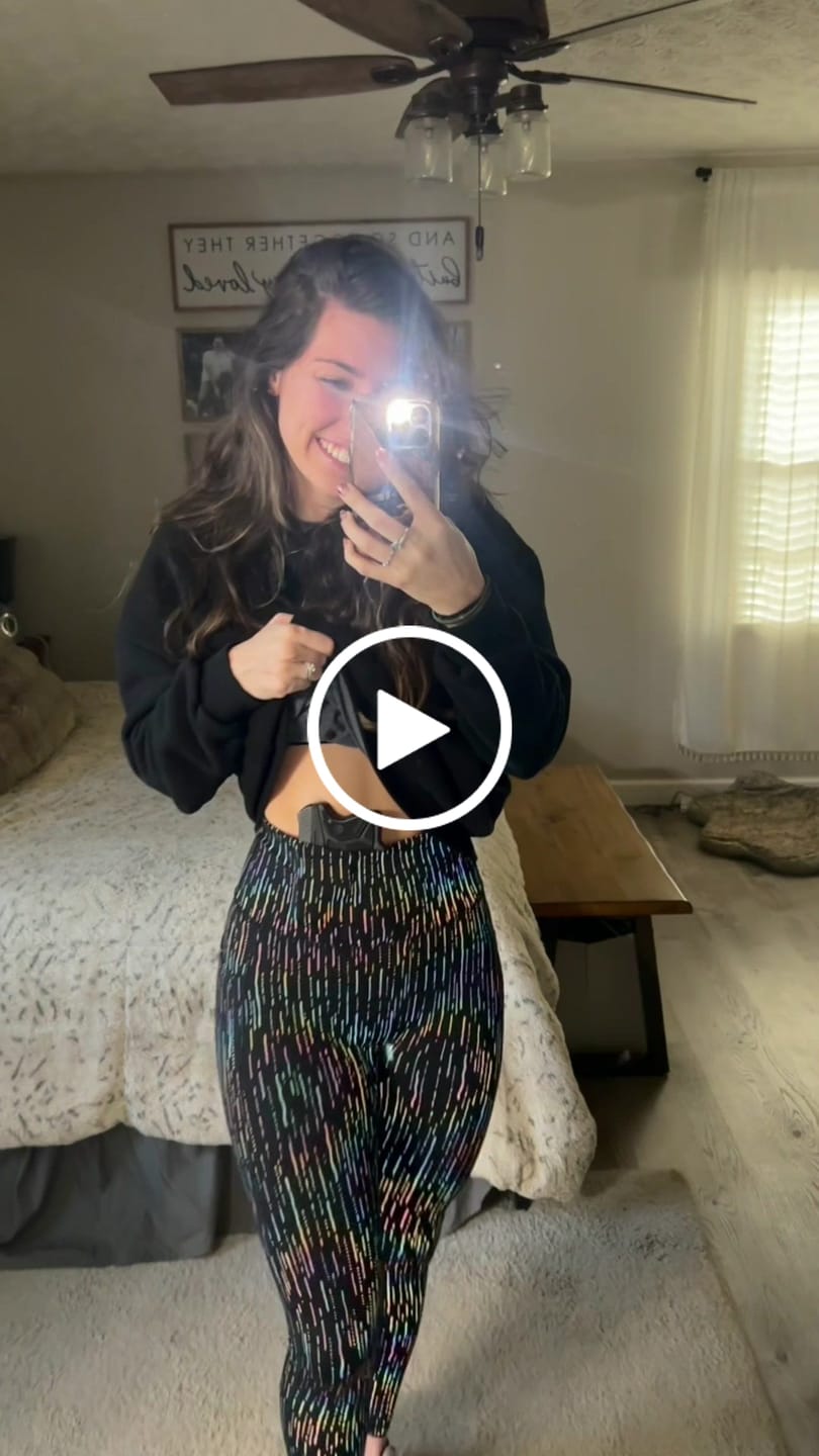 Customer video review of Concealed Carry Leggings With Pockets | Holographic Rain