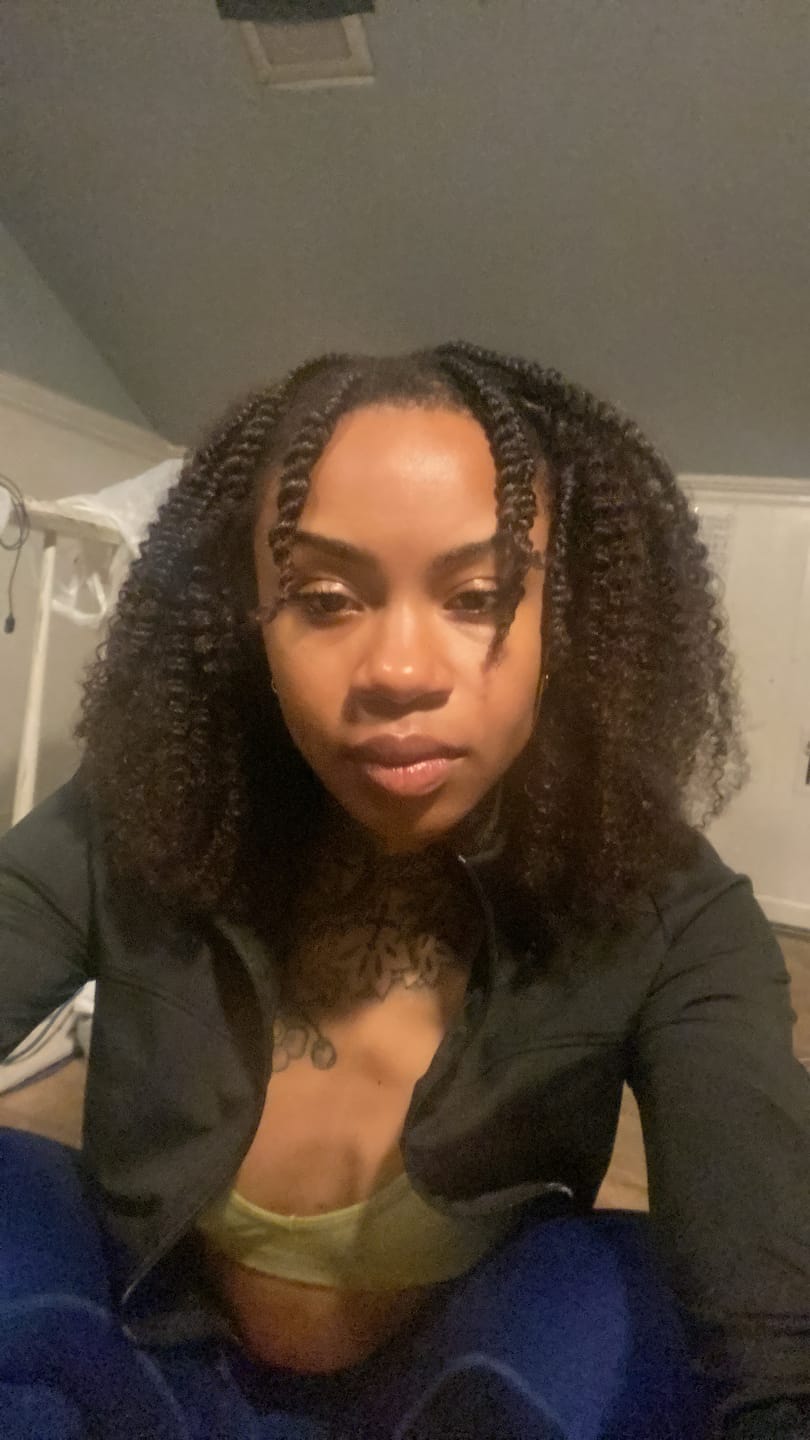 Customer photo review of Brazilian Afro Kinky Curly Texture U Part Wigs AU15