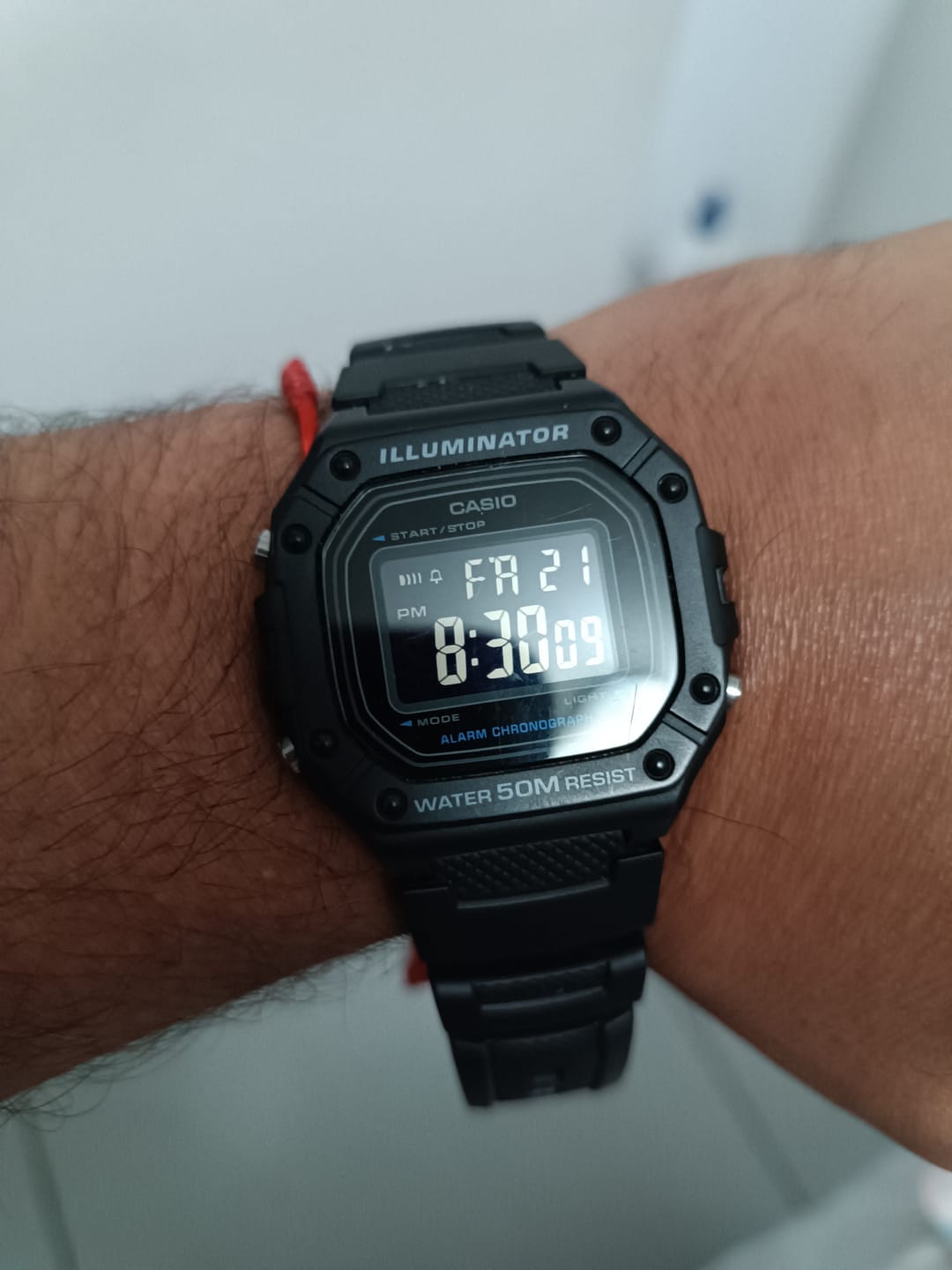 Customer photo review of Reloj Casio Vintage W-218H-1BVDF Pantalla Negativa