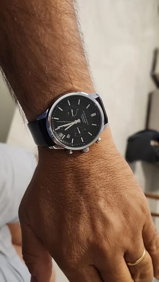 Customer photo review of Leather Strap Multifunctional Watch Chronograph Calendar Water Resistant 3 Bar — Black | KIMLUD