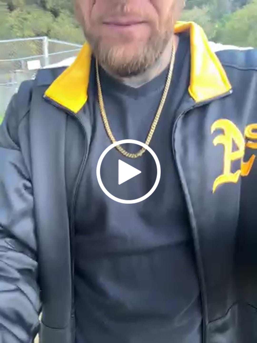 Customer video review of "Unbreakable" Cuban (Gold) 6mm
