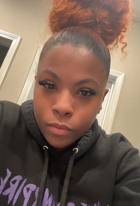 Customer photo review of Lash Bond & Seal - Black 10ml
