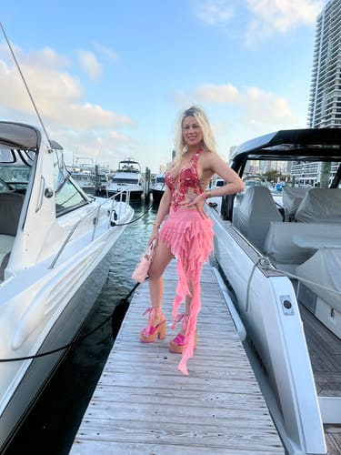Customer photo review of Botanica Halter Top