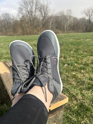 Customer photo review of Lorana Sneakers – Ergonomic Barefoot Shoes for Everyday Wear