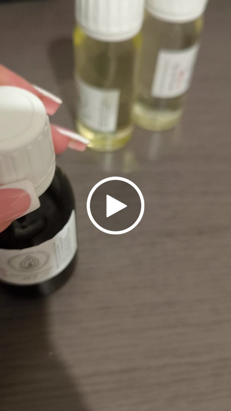 Customer video review of Fragancia JAPAN FLOWER SCENT