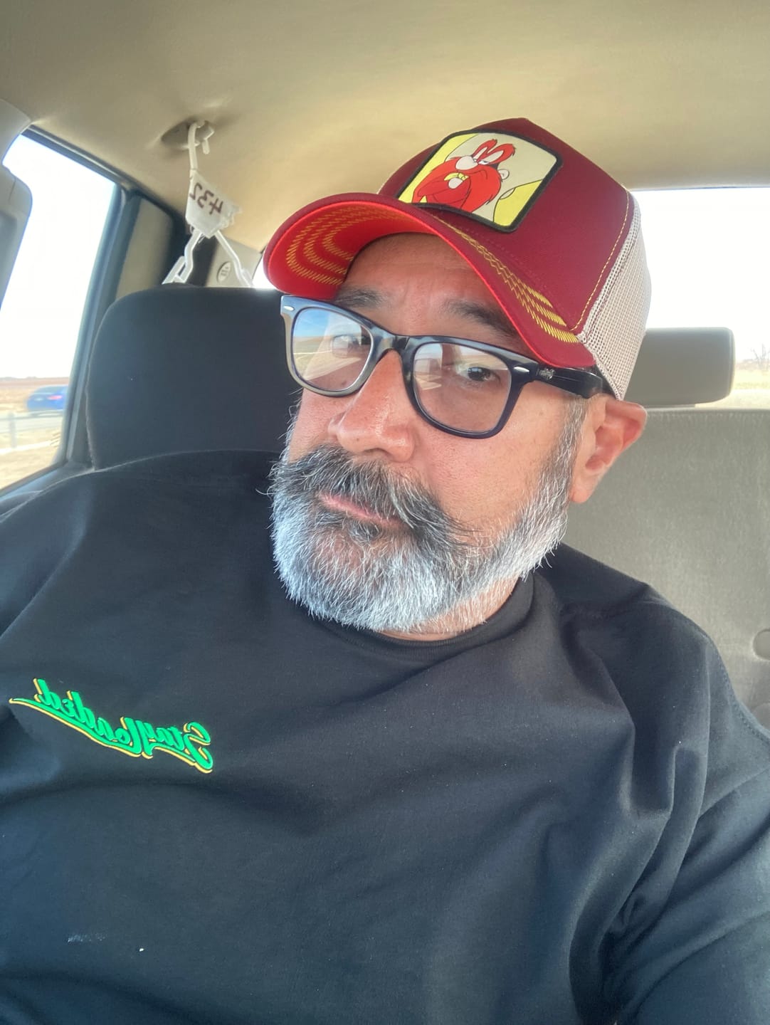 Customer photo review of OVERLORD X Looney Tunes: Yosemite Sam Trucker Cap