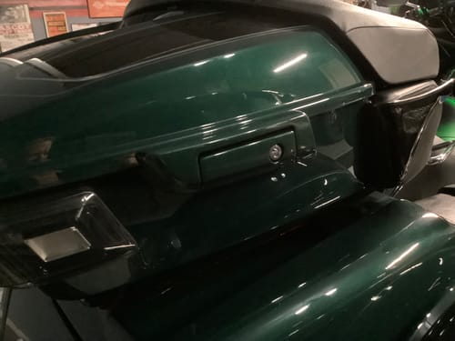 Customer photo review of Harley Tour Pack Latches and Hinges: Color-Matched Kit for Mocardine, Razor, Chopped, and King Tour Paks