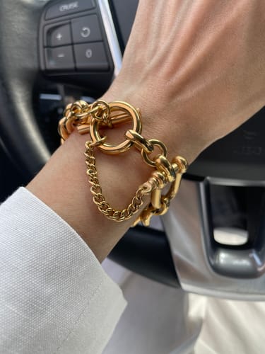 Customer photo review of Boyfriend Bracelet