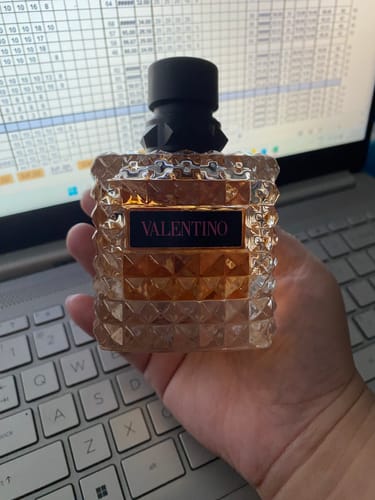 Customer photo review of Valentino Donna Born In Roma - Eau de Parfum 100ml
