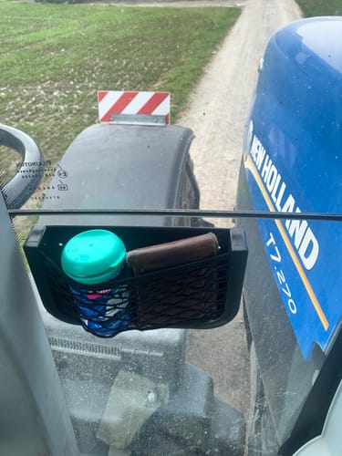 Customer photo review of Gadgetme Universal Ablagefach zum Kleben oder Schrauben