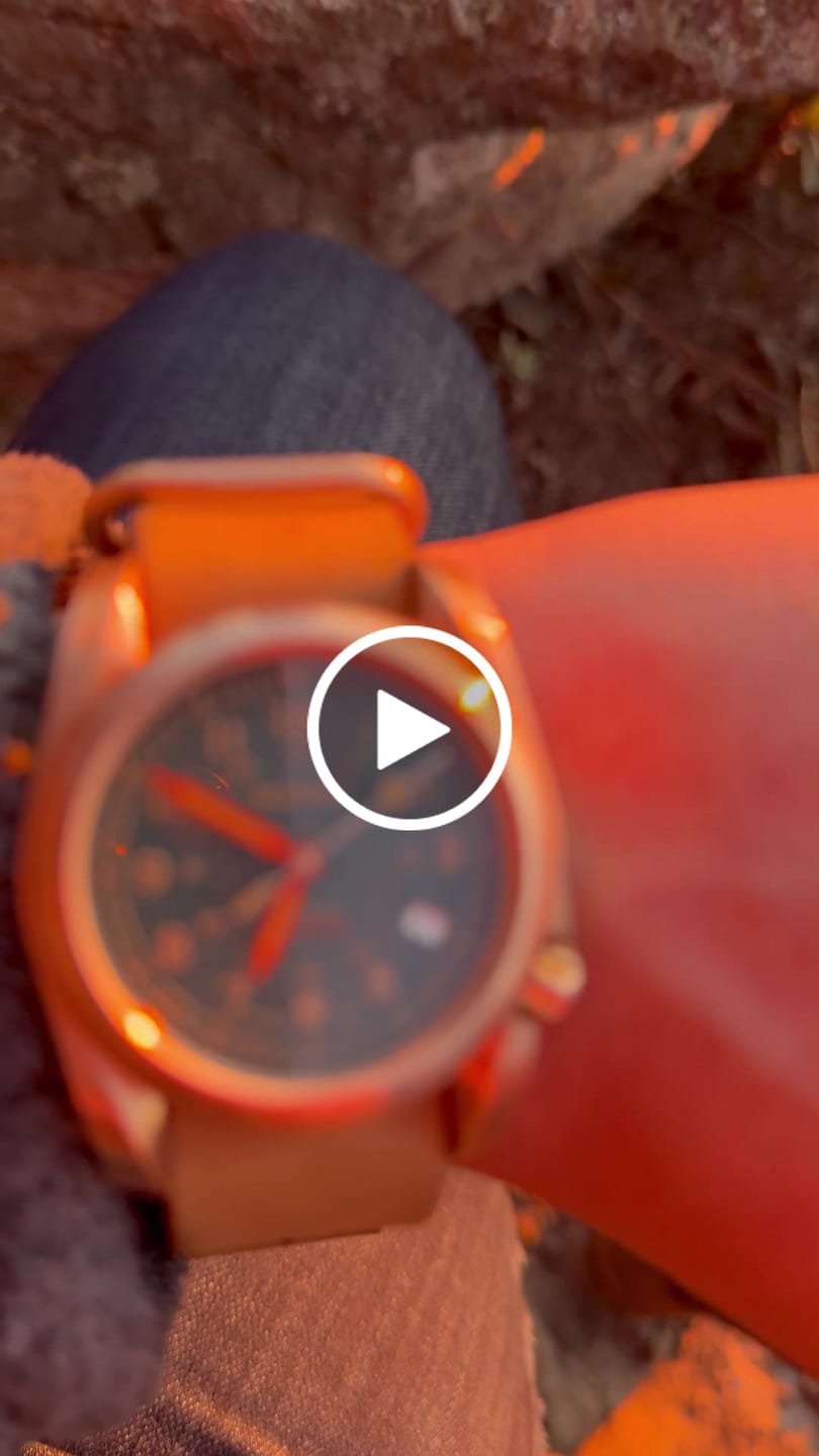 Customer video review of VOYAGER - 100M Waterproof Bronze Automatic Field Watch | Sandstone Green