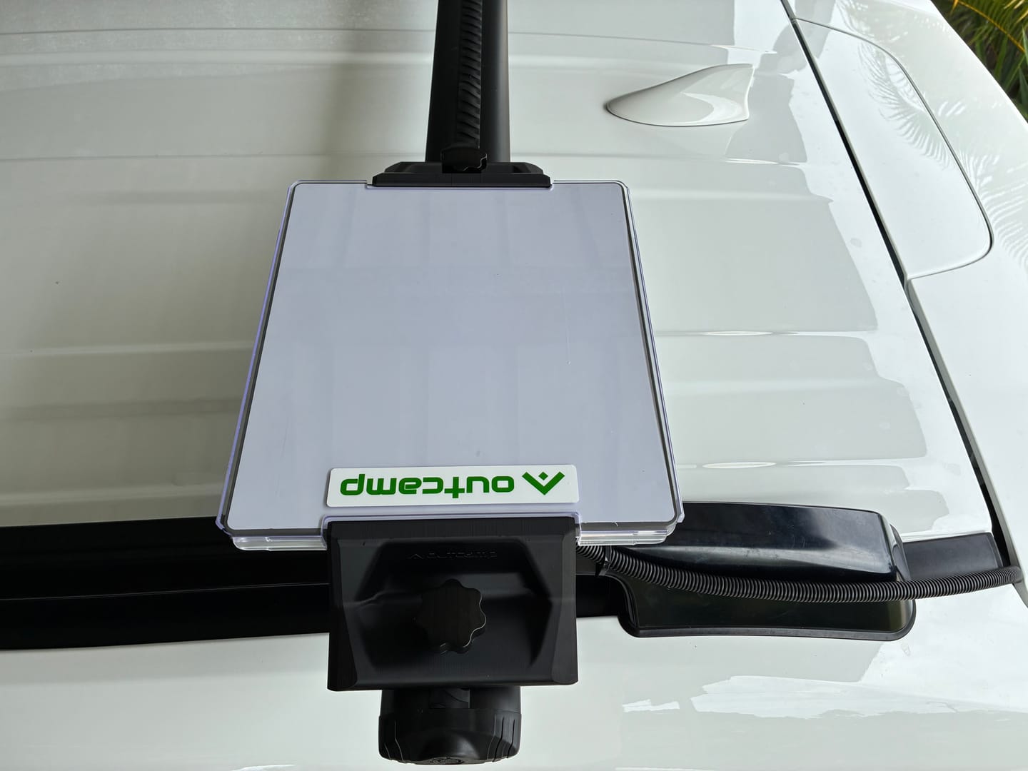 Customer photo review of Starlink Mini Roof Rack Mount