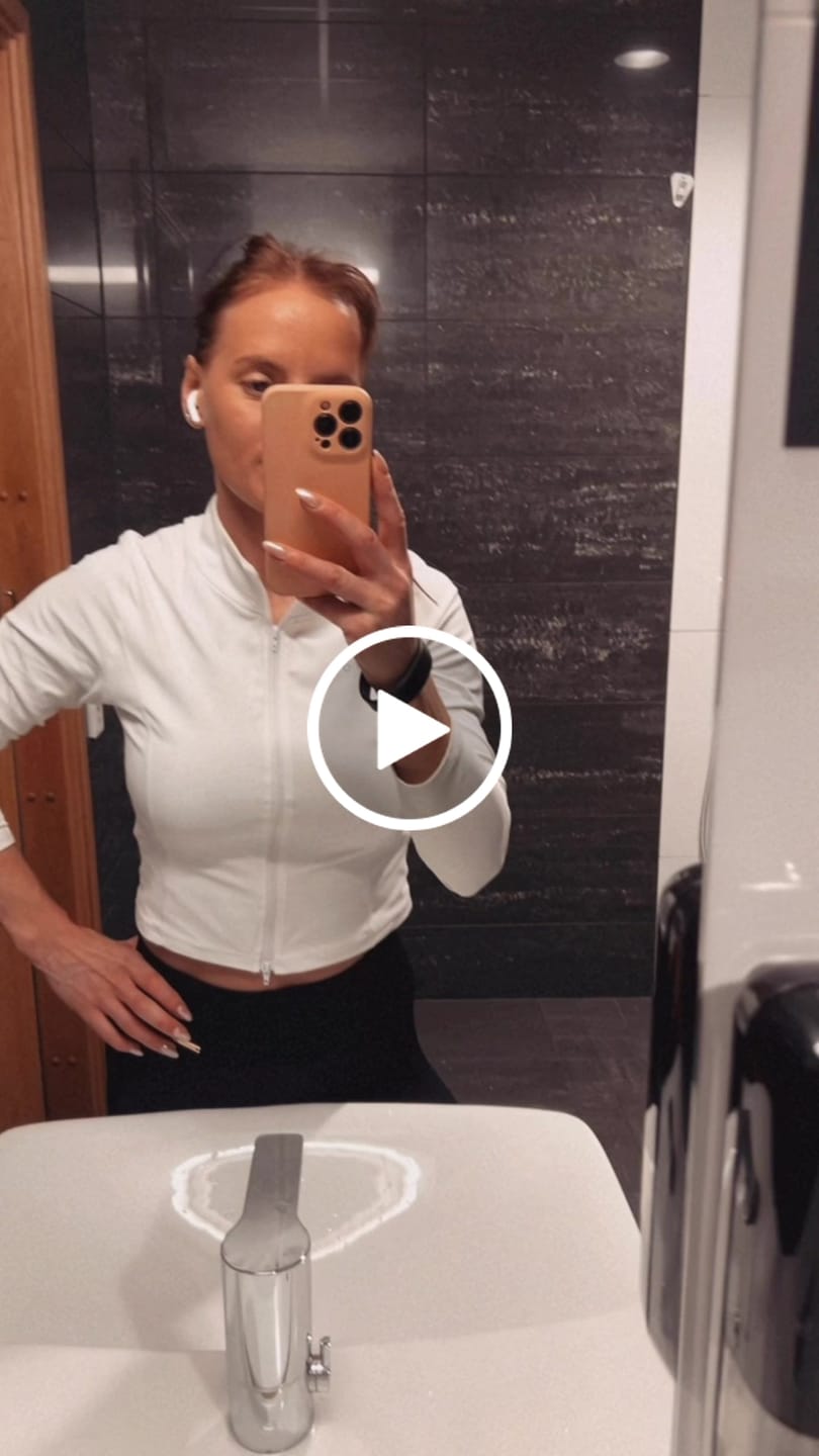 Customer video review of White Soft Zip Jacket
