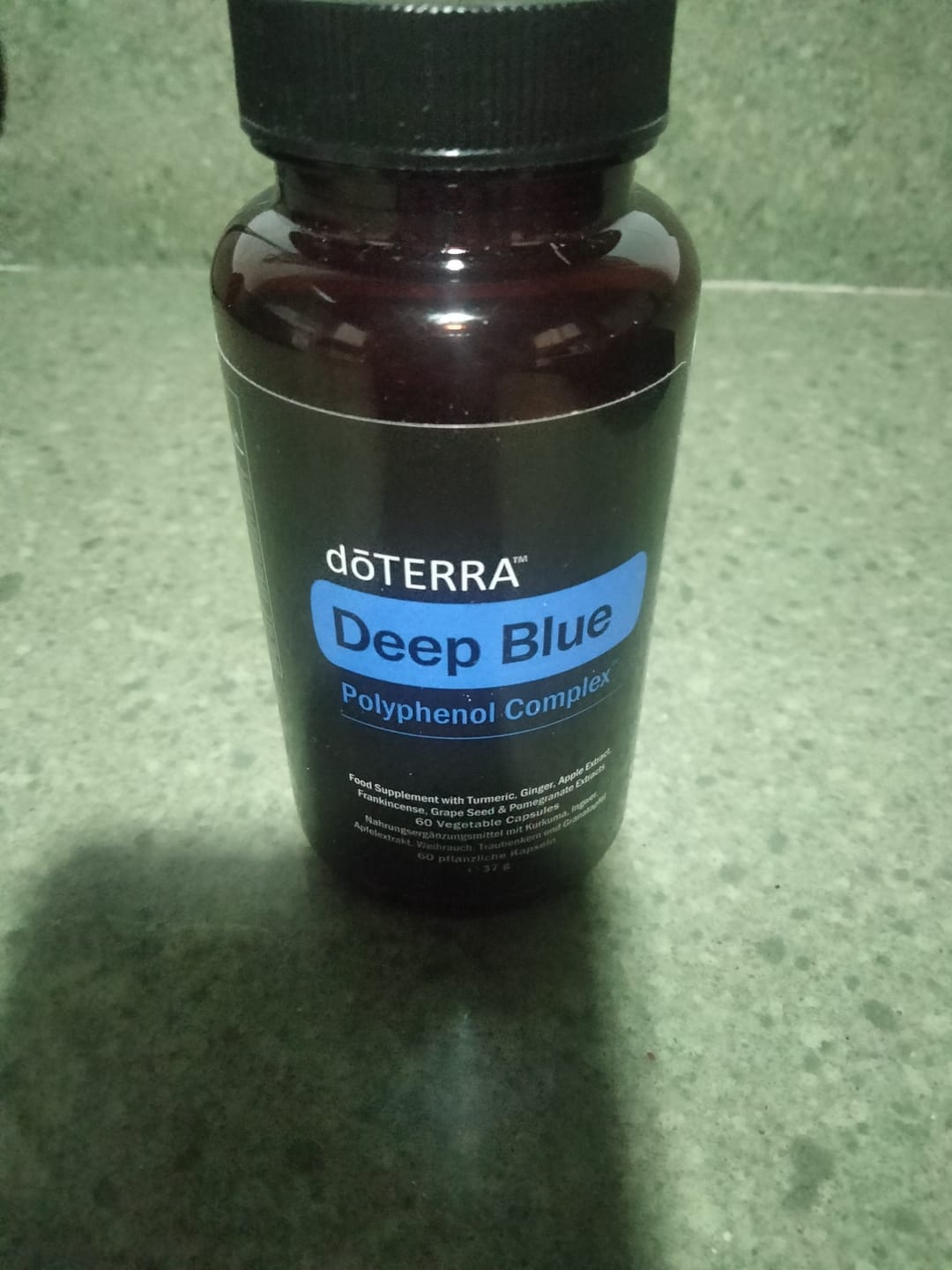 Customer photo review of Complejo de Polifenol Deep Blue 60 Caps | dōTERRA