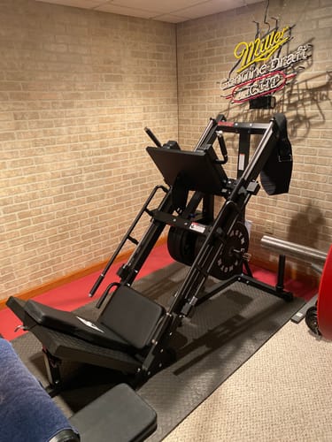 Customer photo review of RitFit BLP01 45 Degree 3-In-1 Leg Press Hack Squat and Calf Raise Machine