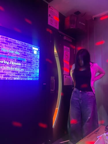 Customer photo review of Curved Denim Jeans