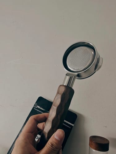 Customer photo review of Espresso Bottomless Portafilter - Dragon Ridge Design