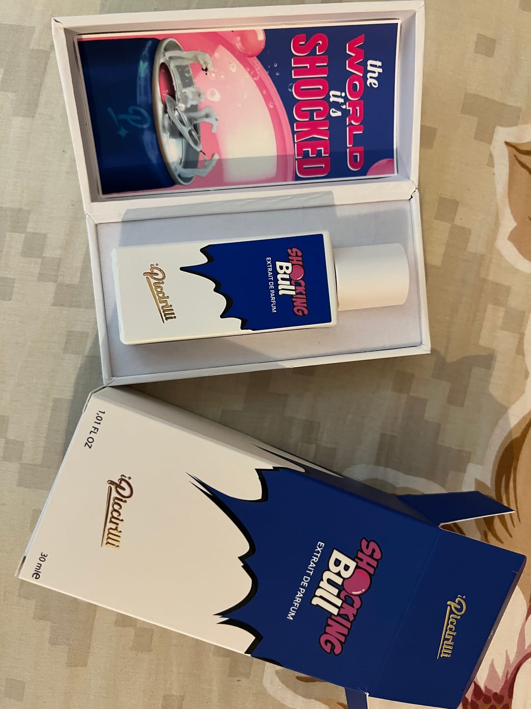 Customer photo review of I PICCIRILLI - SHOCKING BULL