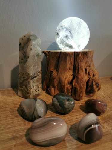 Customer photo review of KIKICRYSTAL Imperfection and Raw Claim Sale For 0306