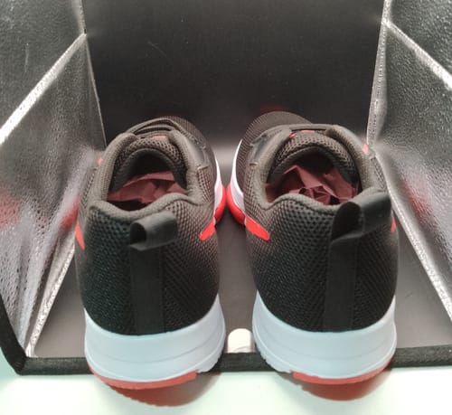 Jose Antonio S. review of Paq 6 Pares Tenis 025 Negro Negro Rojo 25/28.5 image 1 out of 3