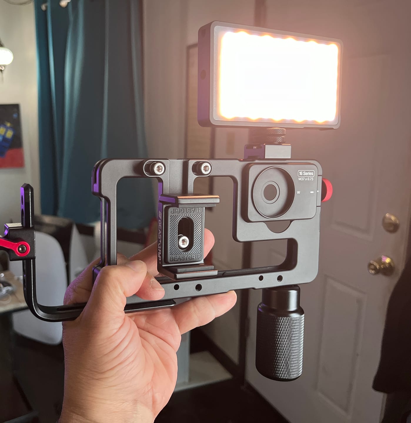 Customer photo review of Beastcage for iPhone 16 Pro Max