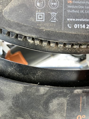 Customer photo review of Scie sur table Evolution R255TBL+ 255mm 1800W avec lame multi-matériaux TCT+ Support roulant pliable