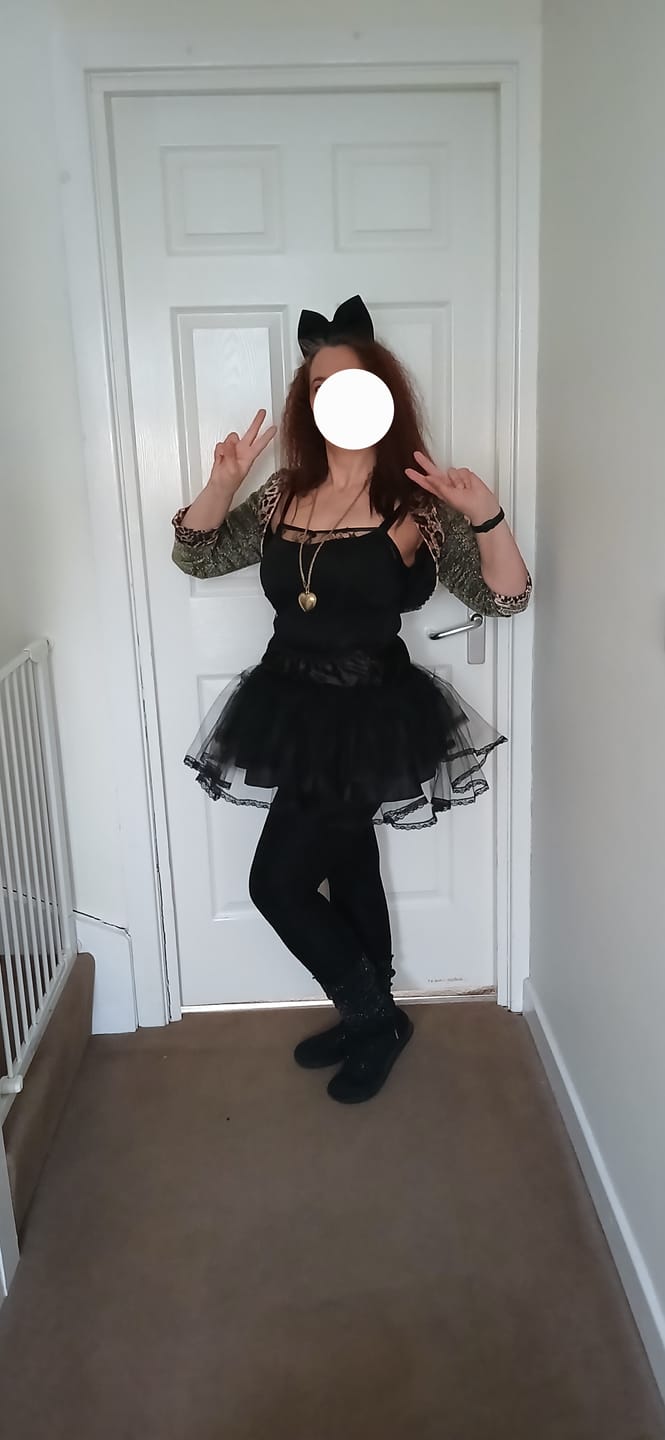 Customer photo review of 80s Wild Child Costume, Black