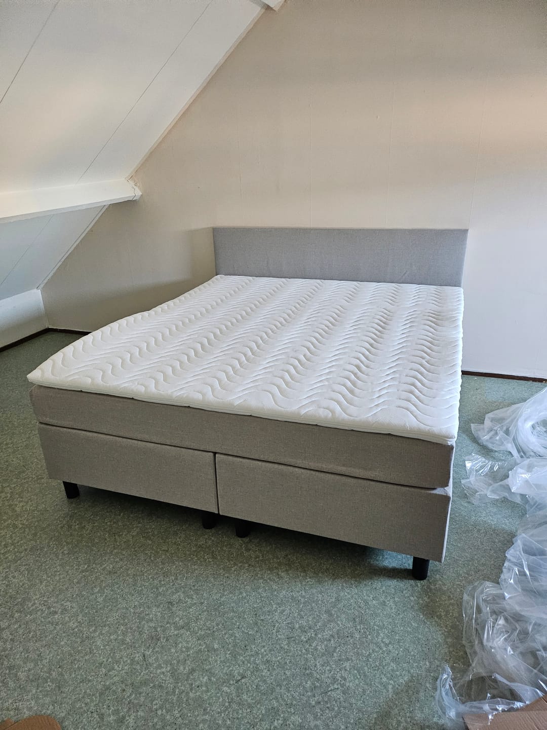 Customer photo review of Boxspring Relax (Extra hoge instap)