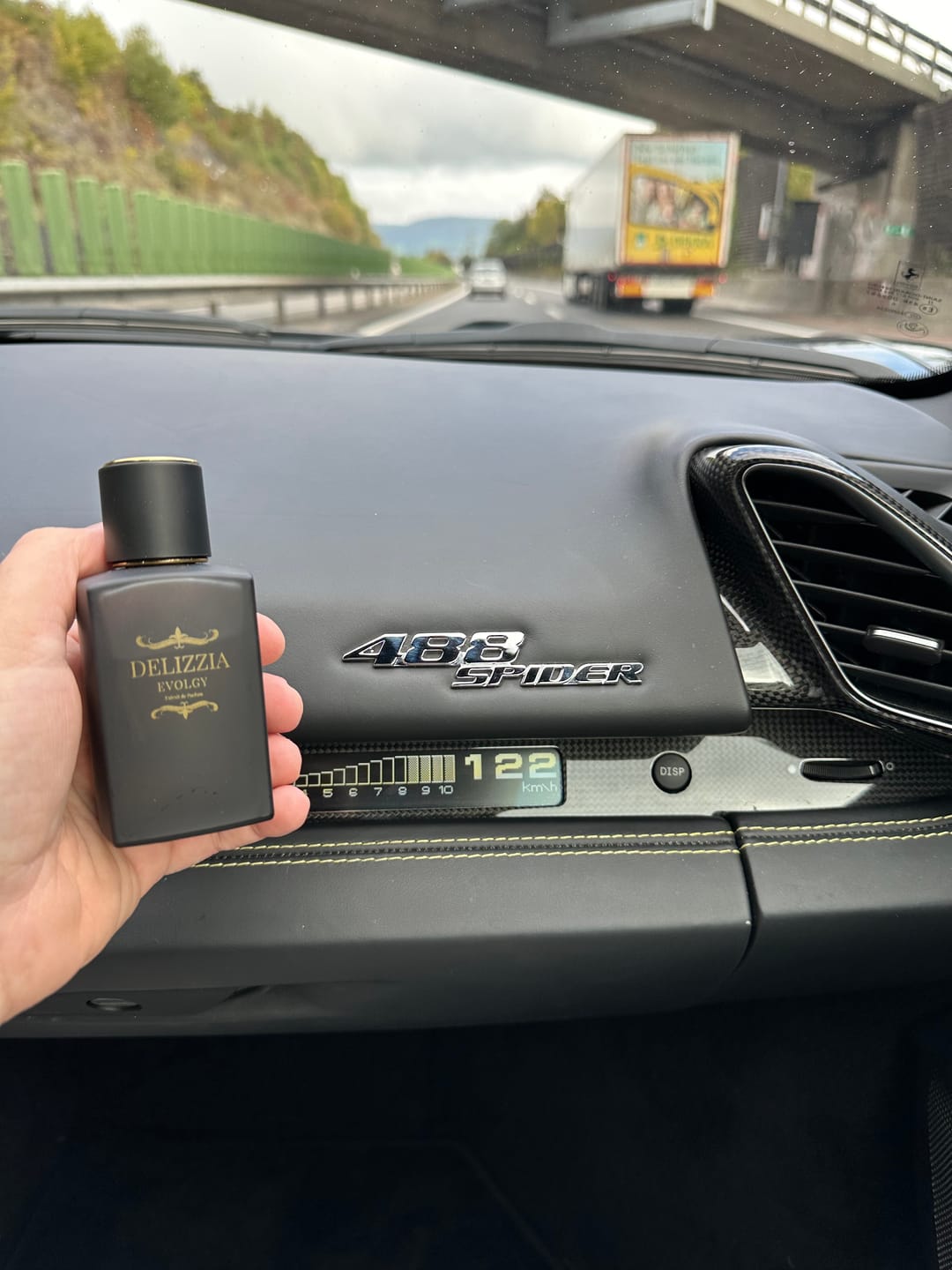 Customer photo review of Delizzia - Extrait de Parfum