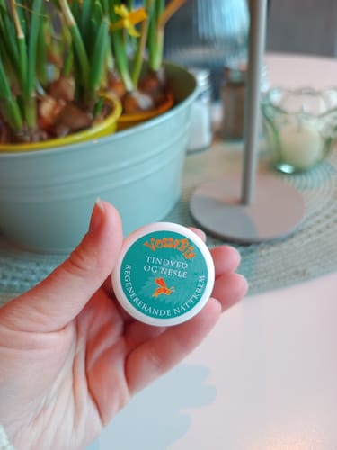 Customer photo review of Tindved- og nesle til ansikt