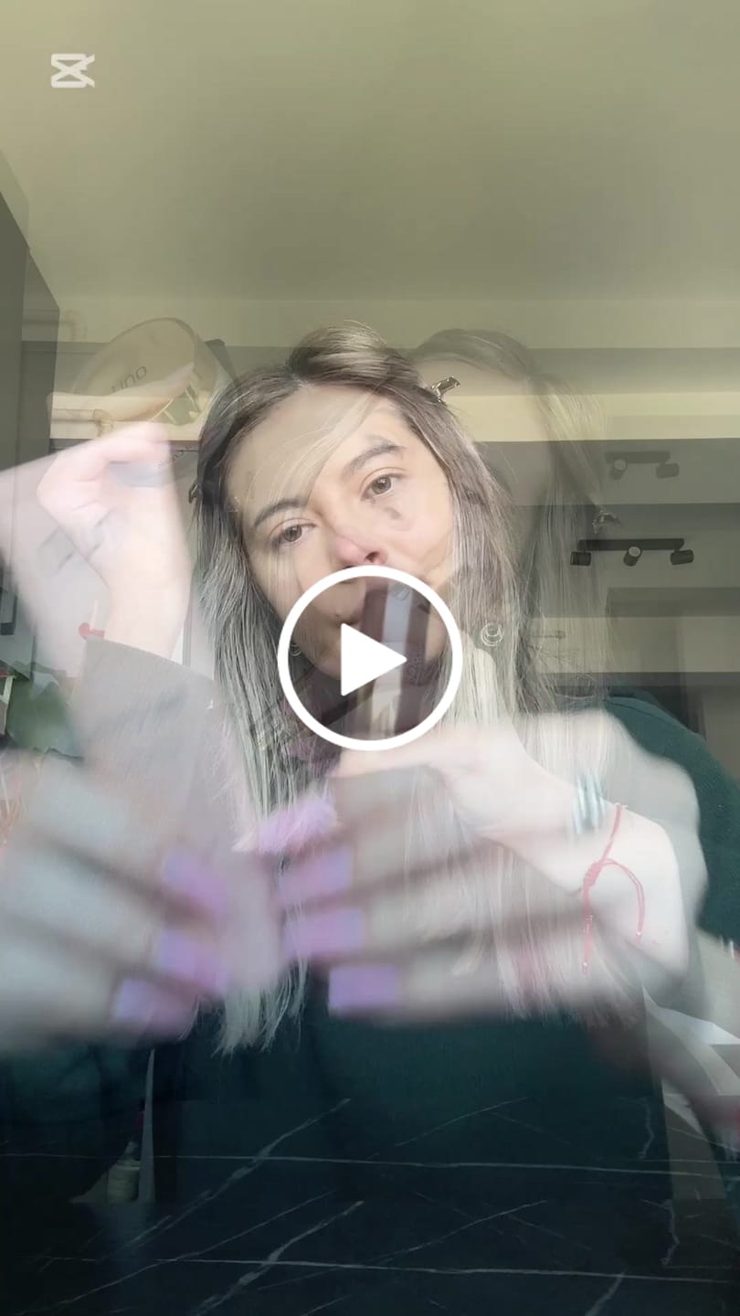 Customer video review of Paleta de machiaj