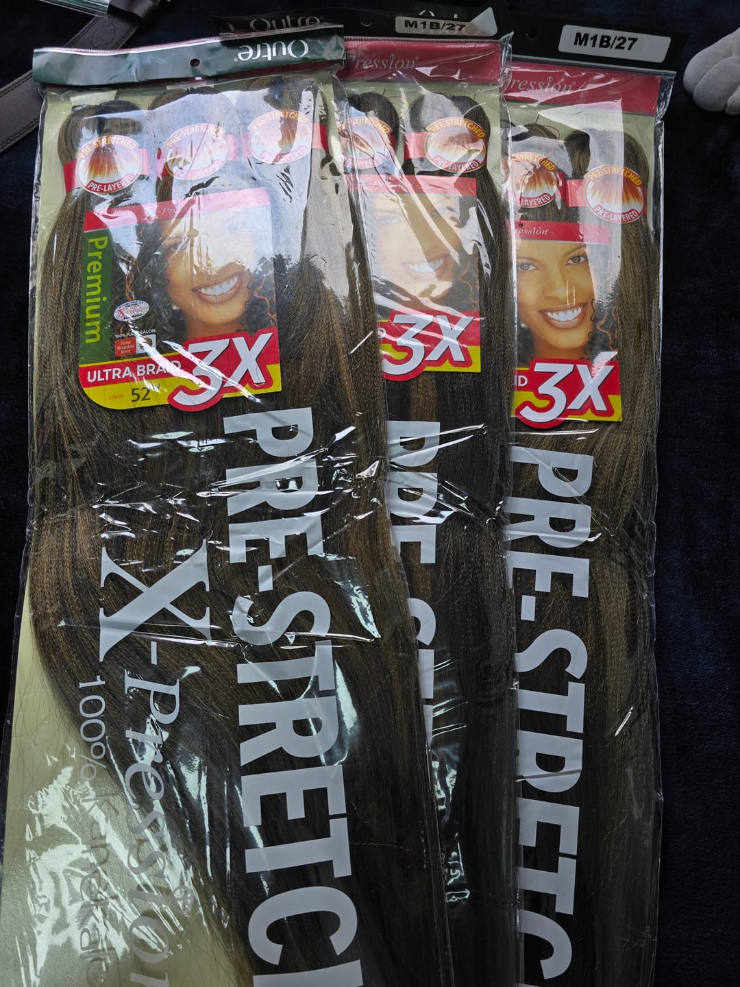 Customer photo review of Outre Xpression Synthetic 3X ULTRA BRAID - 52"