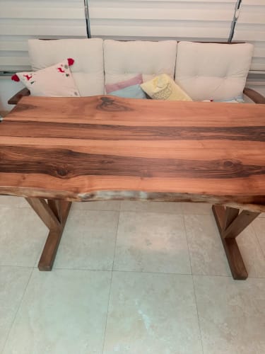 Customer photo review of Ceviz Kütük Masa - Masif Ceviz Yemek Masası, Doğal Kenar