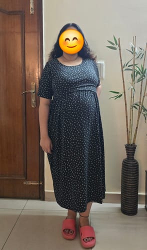 Customer photo review of Black with Pink Roses Night and Lounge Gown