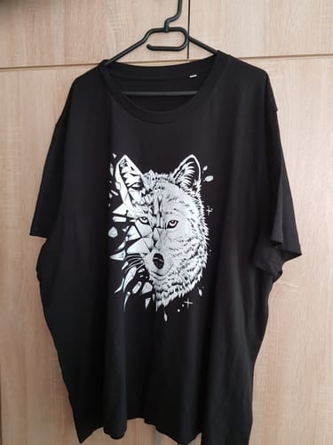Customer photo review of Wolf geometrisch - Bio Herren Shirt