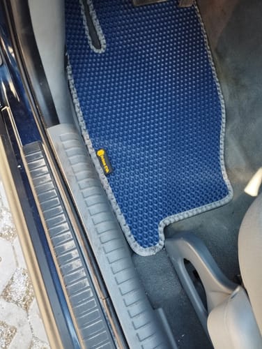Customer photo review of Dywaniki samochodowe na zamówienie - Przód i tył