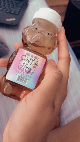 Customer photo review of Sweet Like Honey Yoni Wash