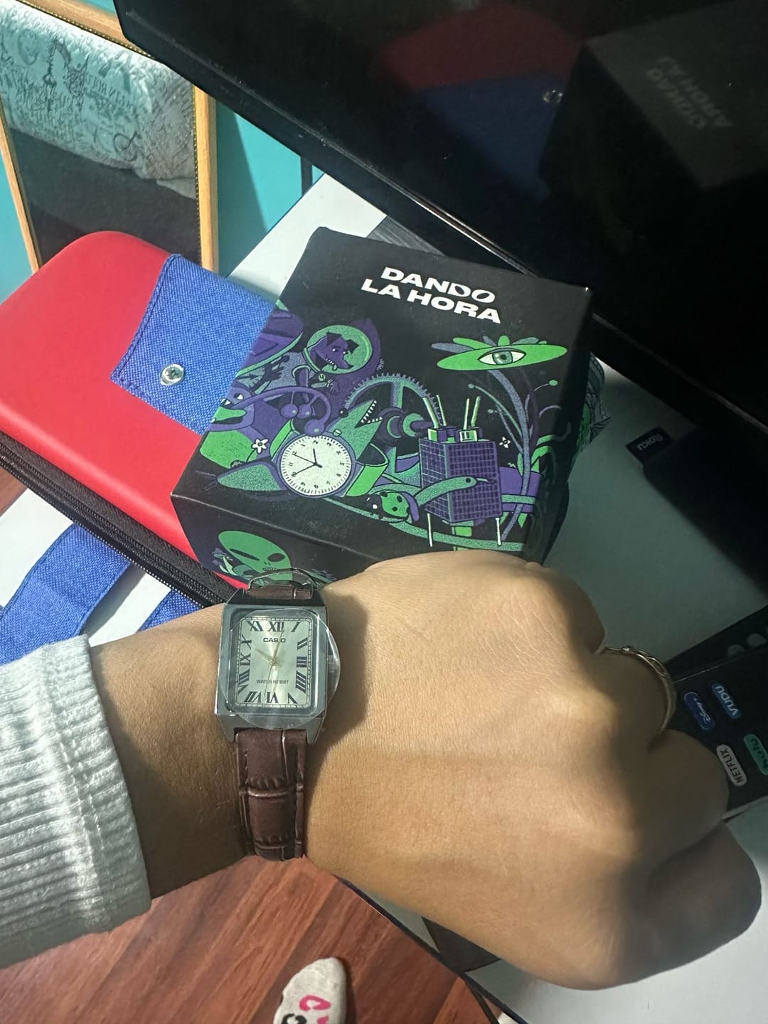 Customer photo review of Reloj Casio Tank Análogo LTP-V007L-9BUDF Cuero Dial Champaña